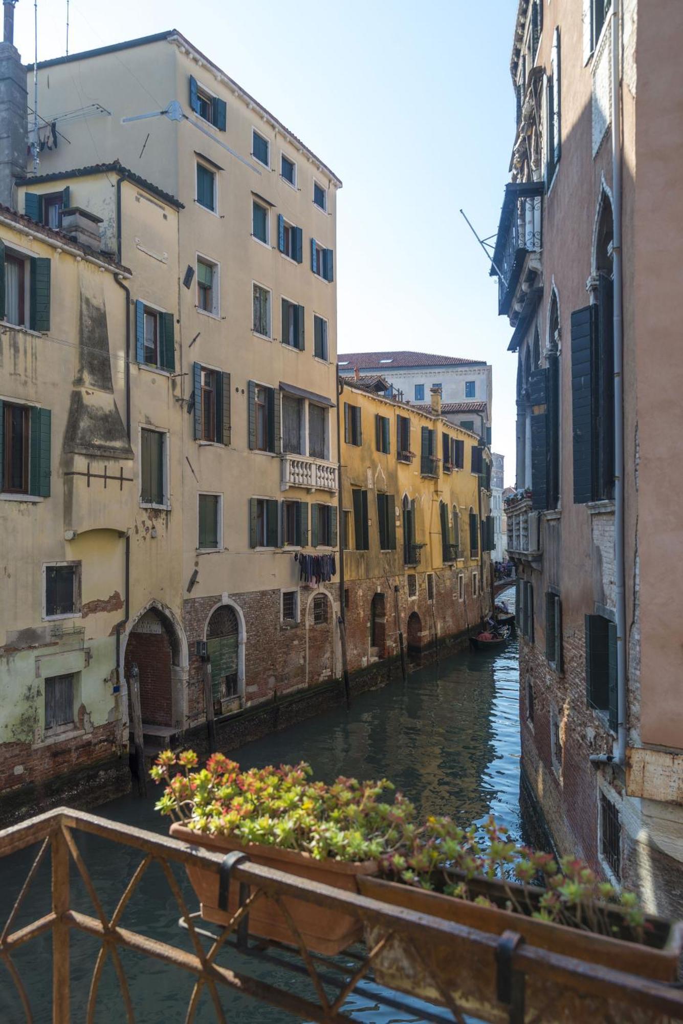 Tre Sestieri Terrace - Canal View 2024 Venezia Eksteriør bilde